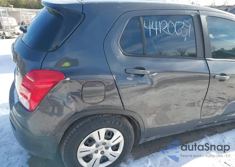 2016 Chevrolet Trax 1Ls z USA, uszkodzony, nr VIN 3GNCJKSB5GL248561